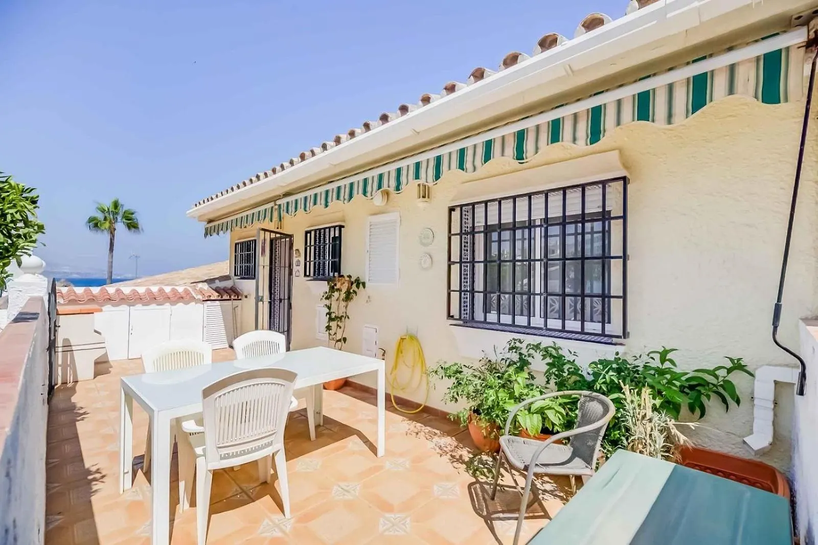 Charming Townhouse In El Faro, Spain, Stunning Sea View & Community Pool Villa Fuengirola