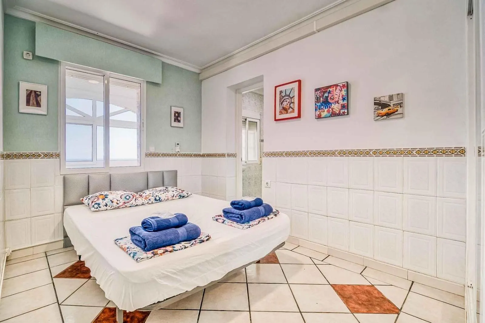 Charming Townhouse In El Faro, Spain, Stunning Sea View & Community Pool Villa Fuengirola 0*,  Spain
